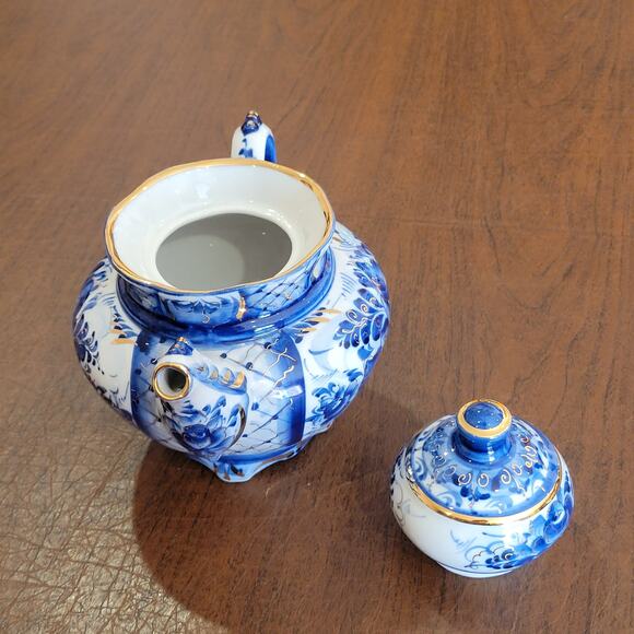 Vintage Porcelain Gzhel teapot blue gold plated handmade - Picture 5 of 12